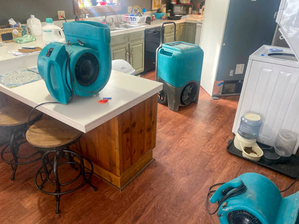 Best Emergency water damage restoration  in Tumter, WA